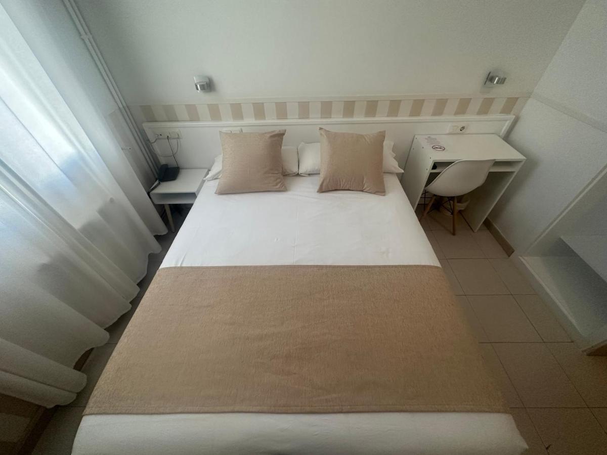 Hotel Torino Masnou Buitenkant foto