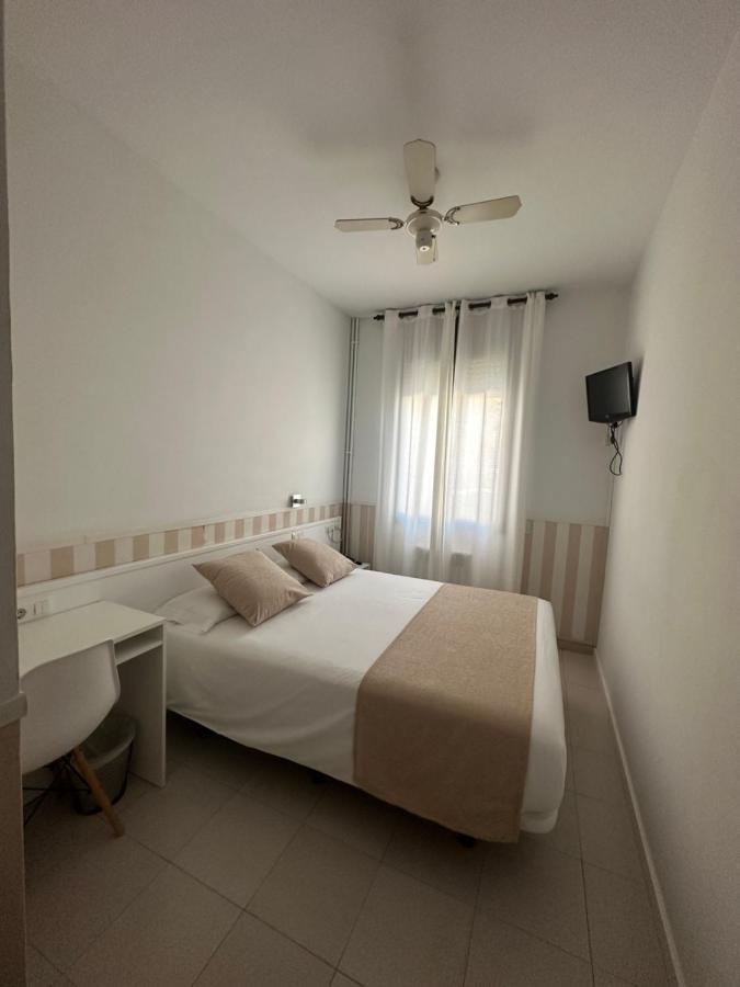 Hotel Torino Masnou Buitenkant foto