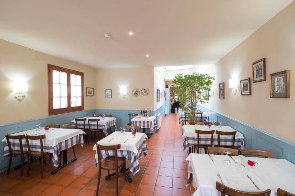 Hotel Torino Masnou Buitenkant foto